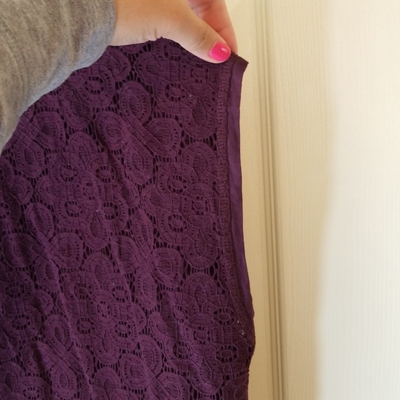 OLD NAVY WINE LACE FRONT SLVLESS TOP SIZE XXL♡ - Picture 3 of 7